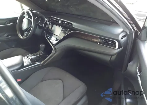 2018 Toyota Camry Hybrid Le из США, поврежденный, VIN 4T1B31HK8JU003097